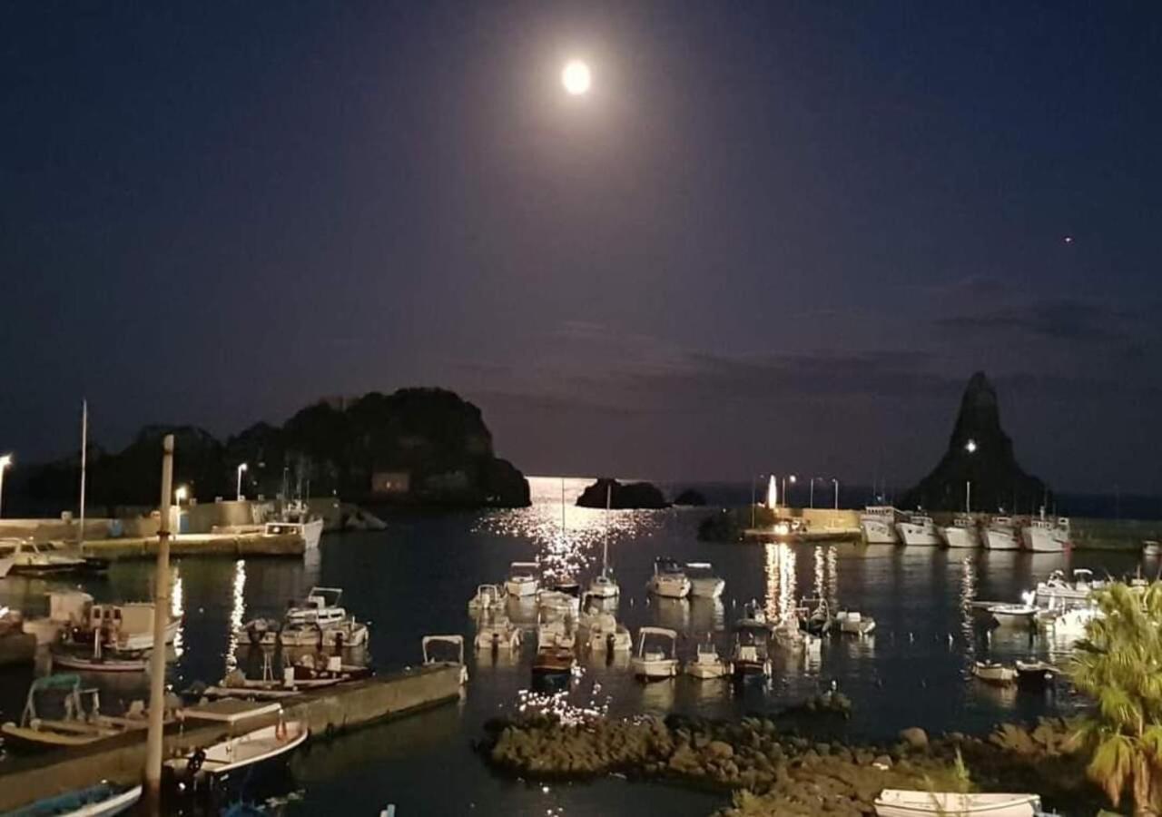 Corallo Holiday House Acitrezza Aci Trezza Exterior photo
